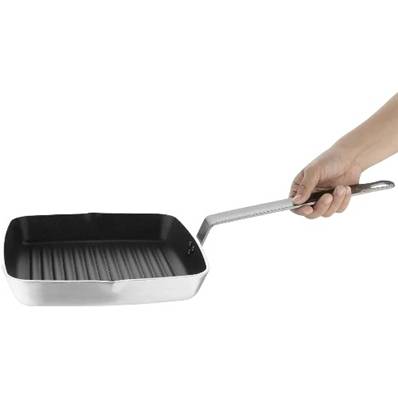 VOGUE SQUARE NON STICK RIBBED SKILLET PAN 240MM